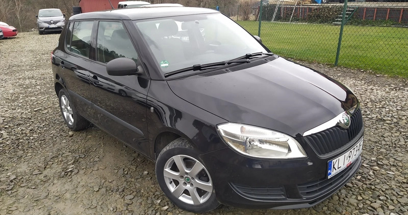 Skoda Fabia cena 18900 przebieg: 130000, rok produkcji 2012 z Limanowa małe 172